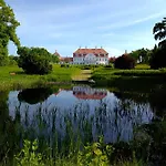 Apartamento Kletterrose, Seenaehe, Mecklenburgische Seenplatte