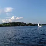 Kletterrose, Seenaehe, Mecklenburgische Seenplatte Apartamento Kuchelmiss