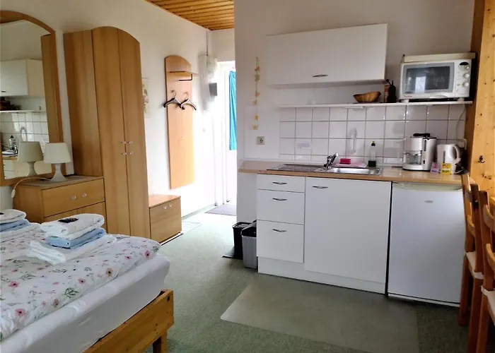 Kletterrose, Seenaehe, Mecklenburgische Seenplatte