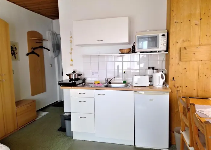 Apartamento Kletterrose, Seenaehe, Mecklenburgische Seenplatte